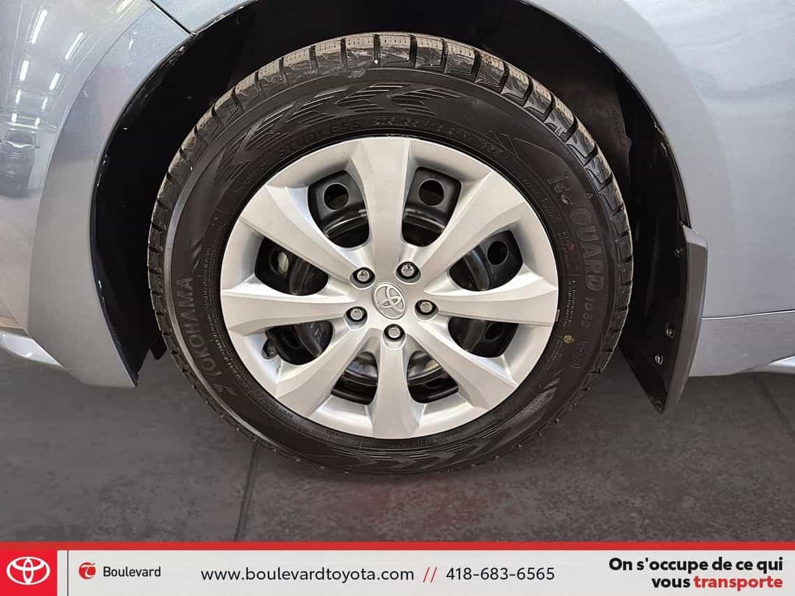 2022 Toyota Corolla Le - Image 8