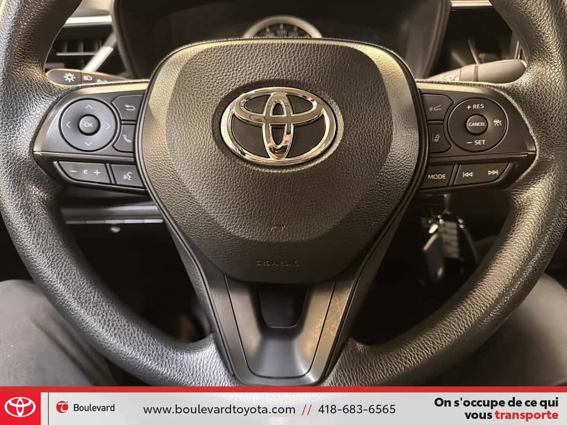 2022 Toyota Corolla Le - Image 11