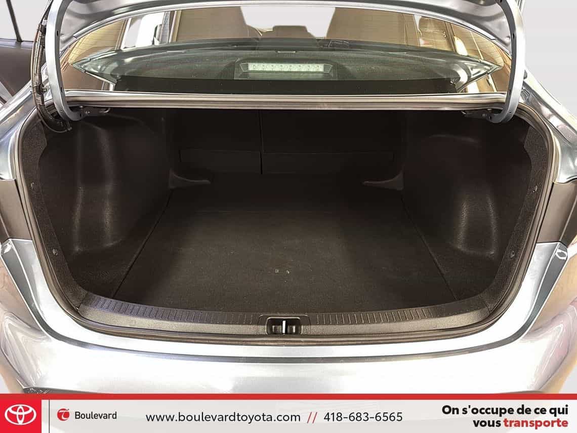 2022 Toyota Corolla Le - Image 22