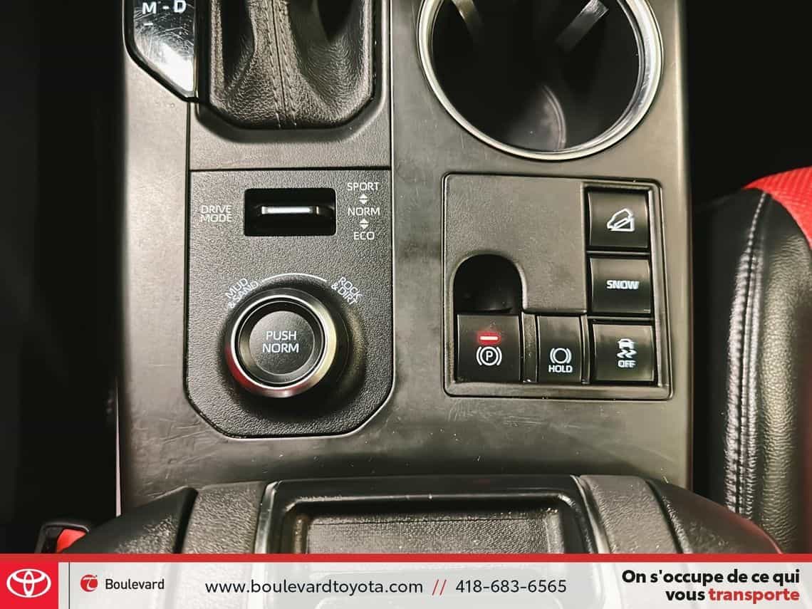 2023 Toyota Highlander Xse - Image 21