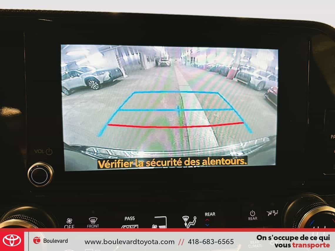 2023 Toyota Highlander Xse - Image 23