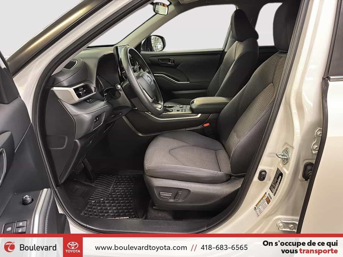 2023 Toyota Highlander Le - Image 10