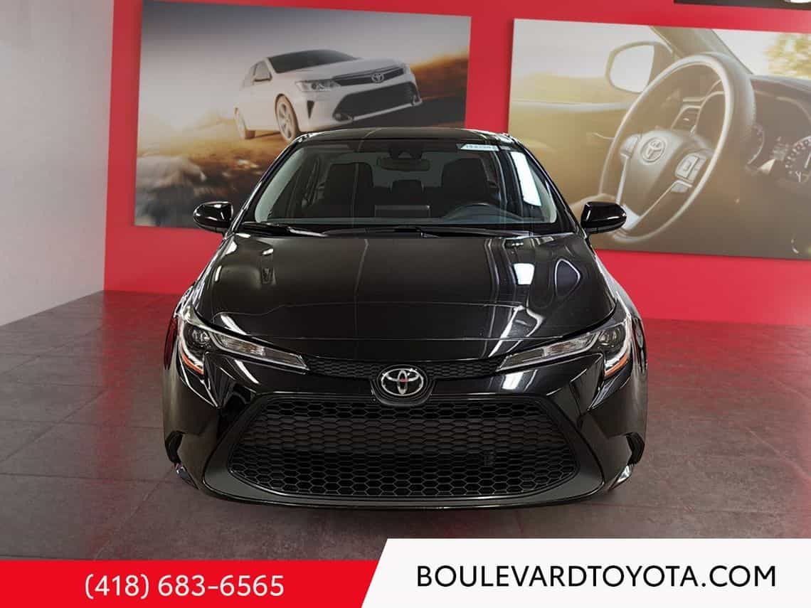 2022 Toyota Corolla Le - Image 2