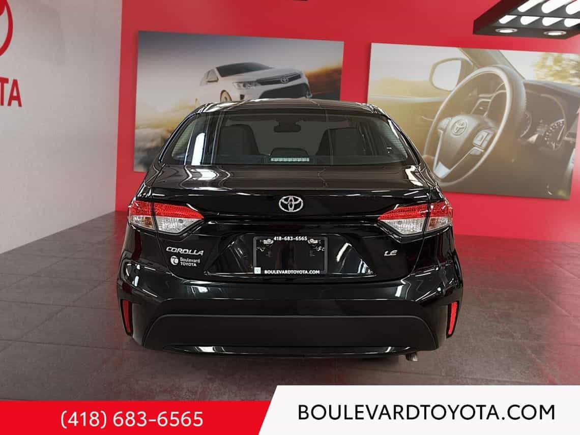 2022 Toyota Corolla Le - Image 5