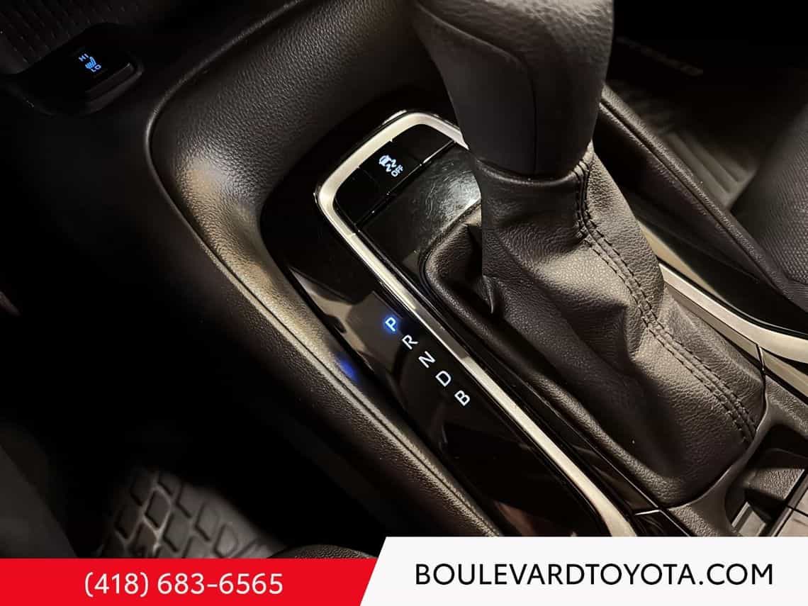 2022 Toyota Corolla Le - Image 19