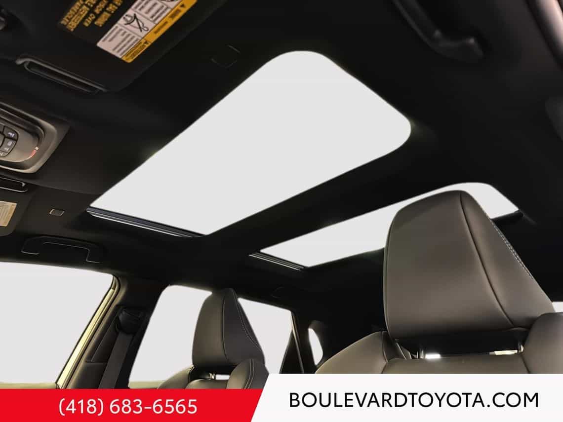 2023 Toyota BZ4X XLE Techno - Image 14