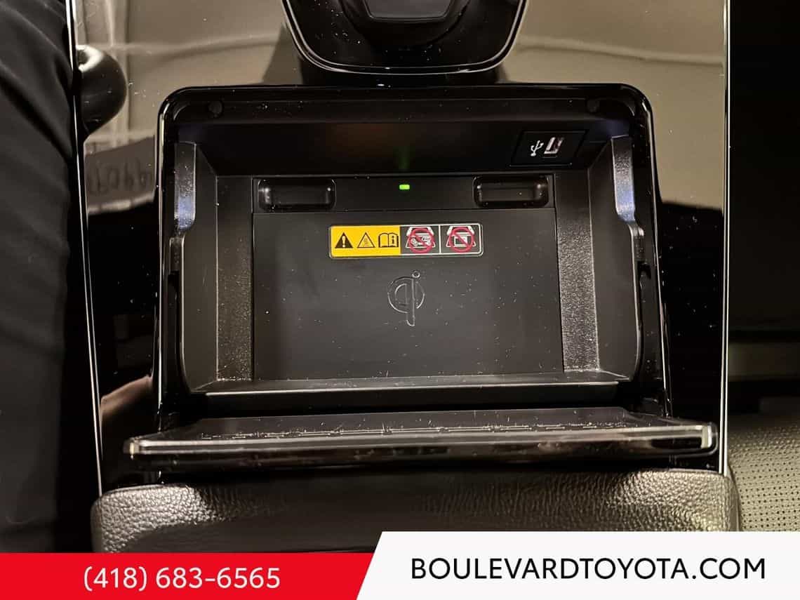 Image 19 Toyota BZ4X XLE Techno 2023