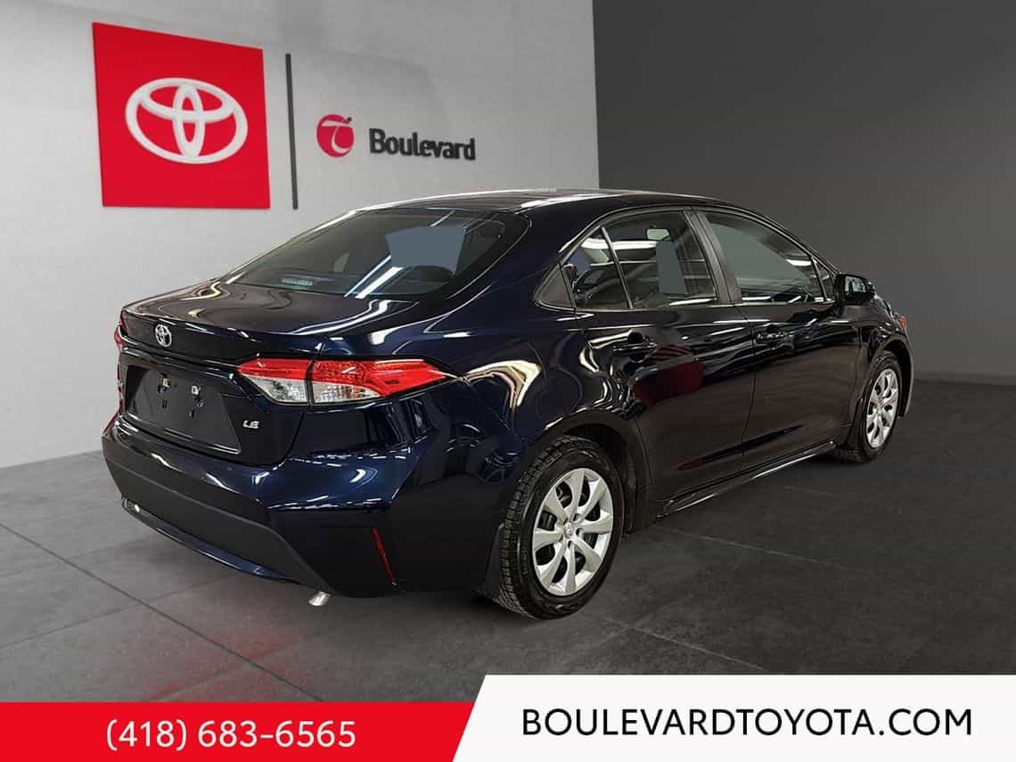 2022 Toyota Corolla Le - Image 4