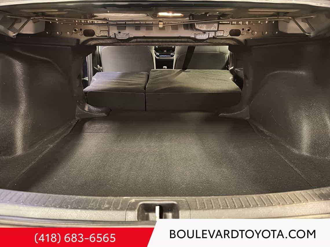 2022 Toyota Corolla Le - Image 23