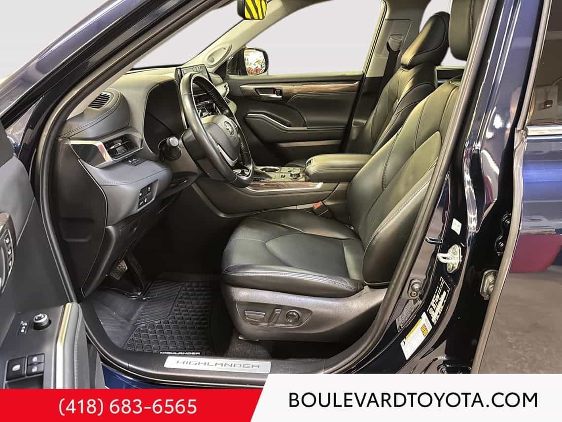2023 Toyota Highlander Limited - Image 10