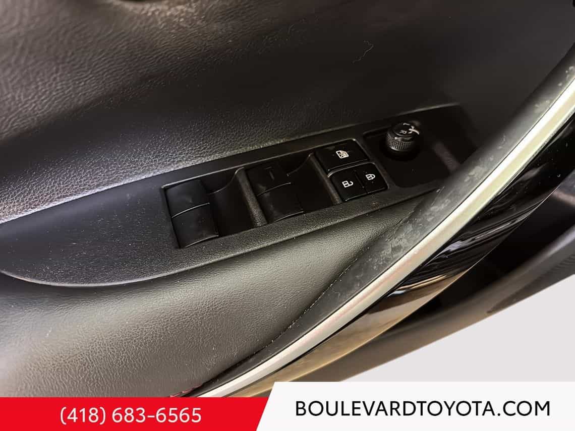 2023 Toyota Corolla Xse - Image 9