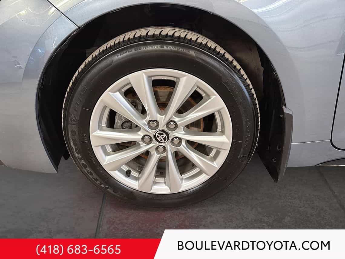 2023 Toyota Corolla Se - Image 8