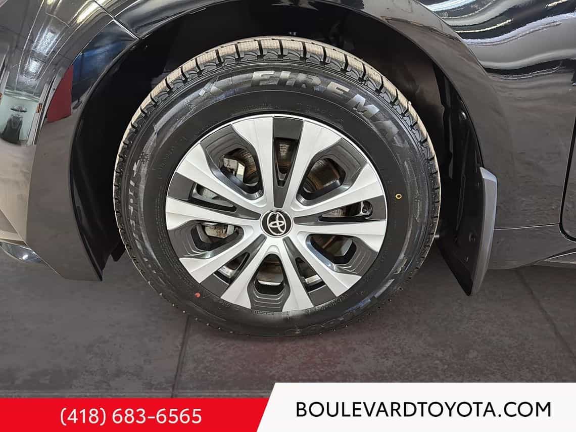 Image 20 Toyota Corolla LE Hybride 2025