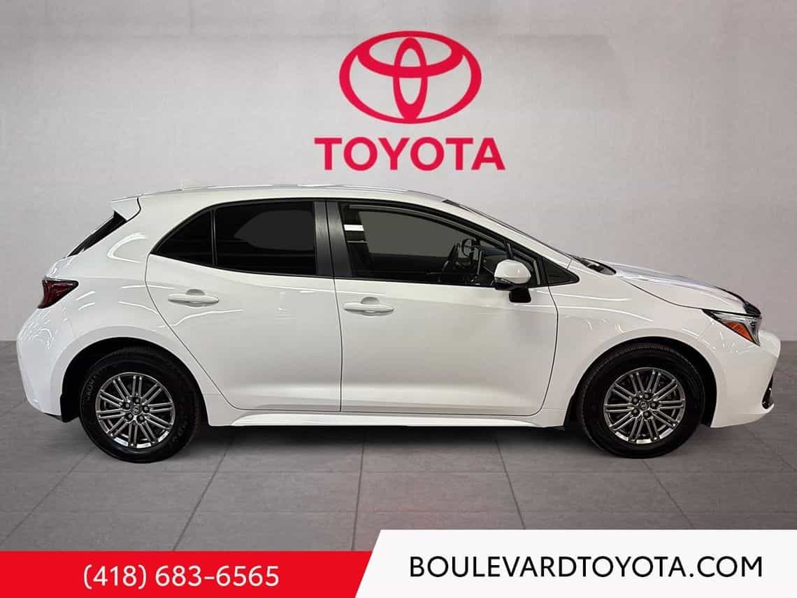 2024 Toyota Corolla Base - Image 3