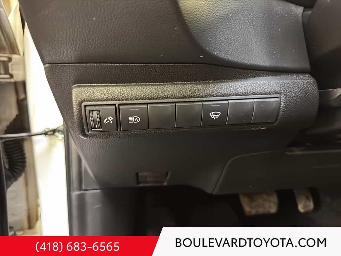 Image 22 Toyota Corolla Base 2024