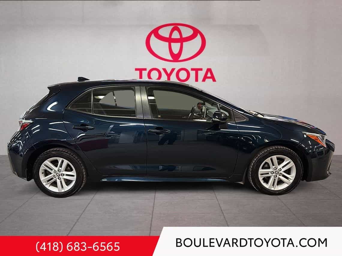 2021 Toyota Corolla Se - Image 3