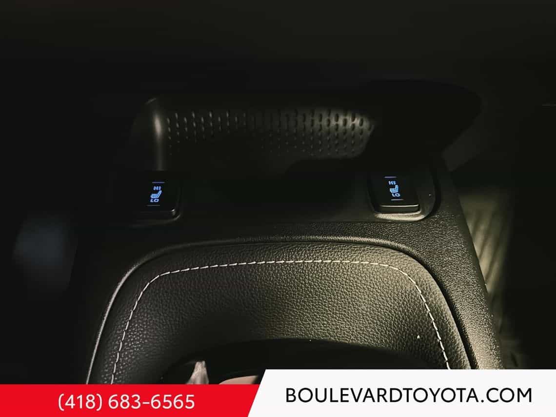 2021 Toyota Corolla Se - Image 17