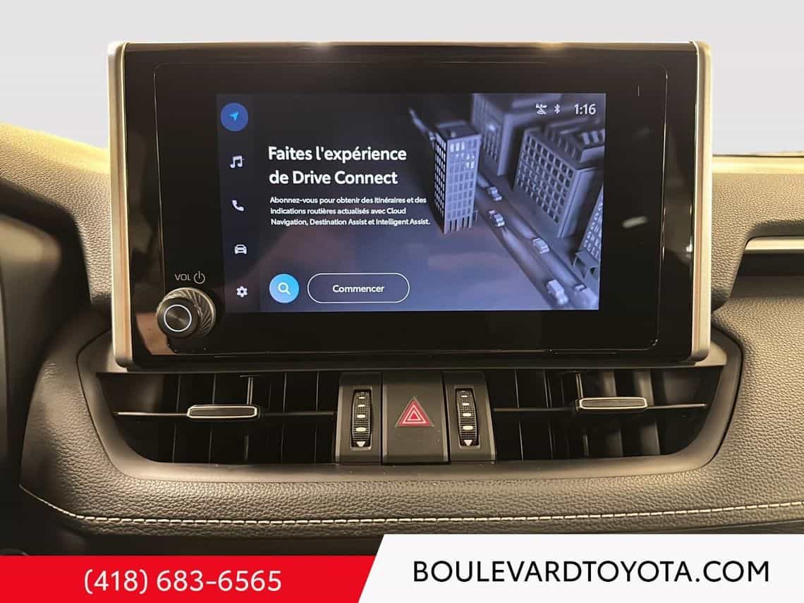 2024 Toyota Rav4 XLE Hybride - Image 23