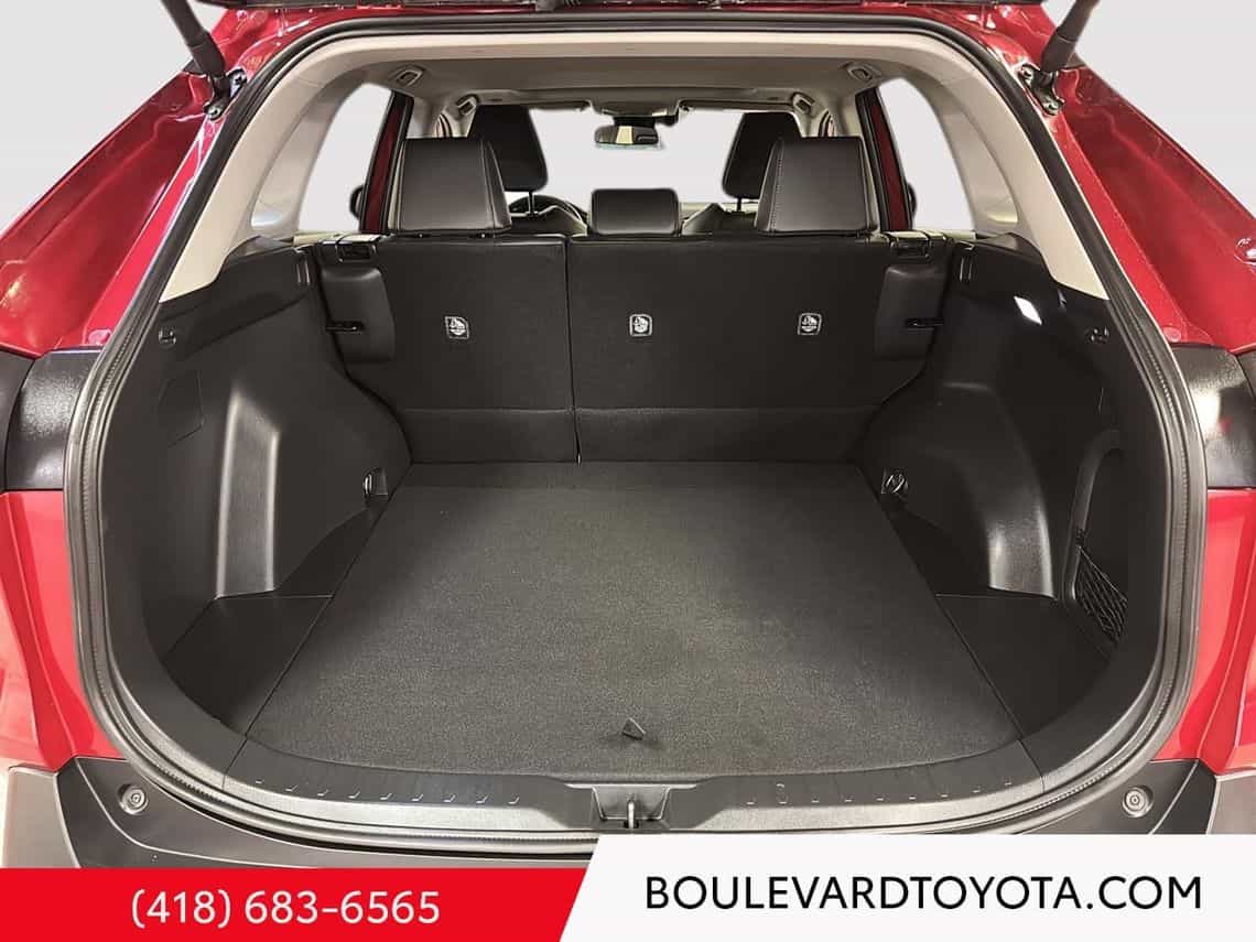 2024 Toyota Rav4 XLE Hybride - Image 29