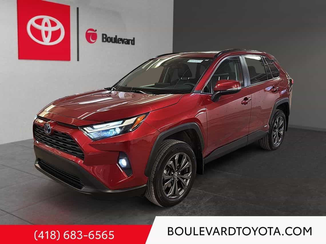 2024 Toyota Rav4 XLE Hybride - Image 1
