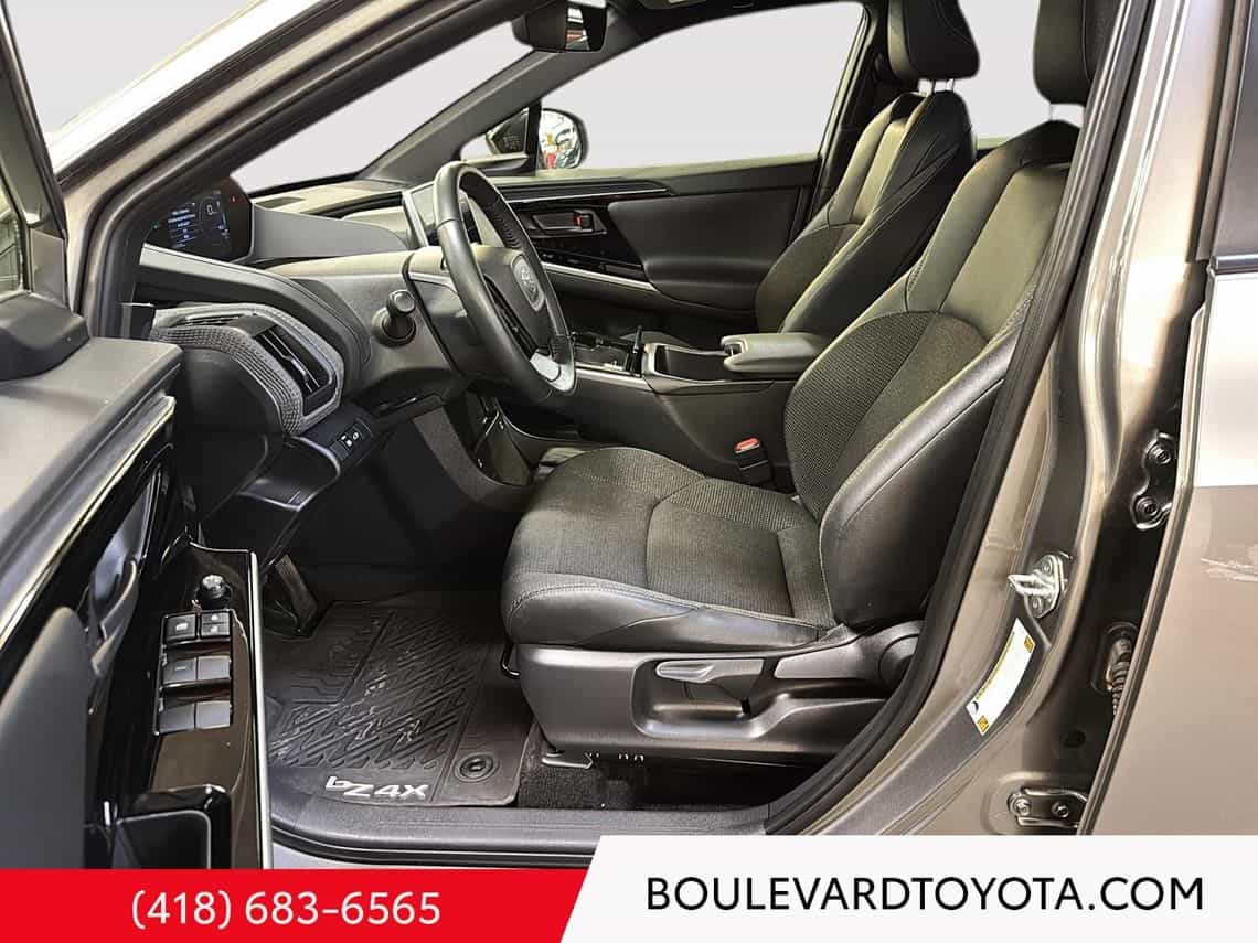 2023 Toyota BZ4X Xle - Image 20