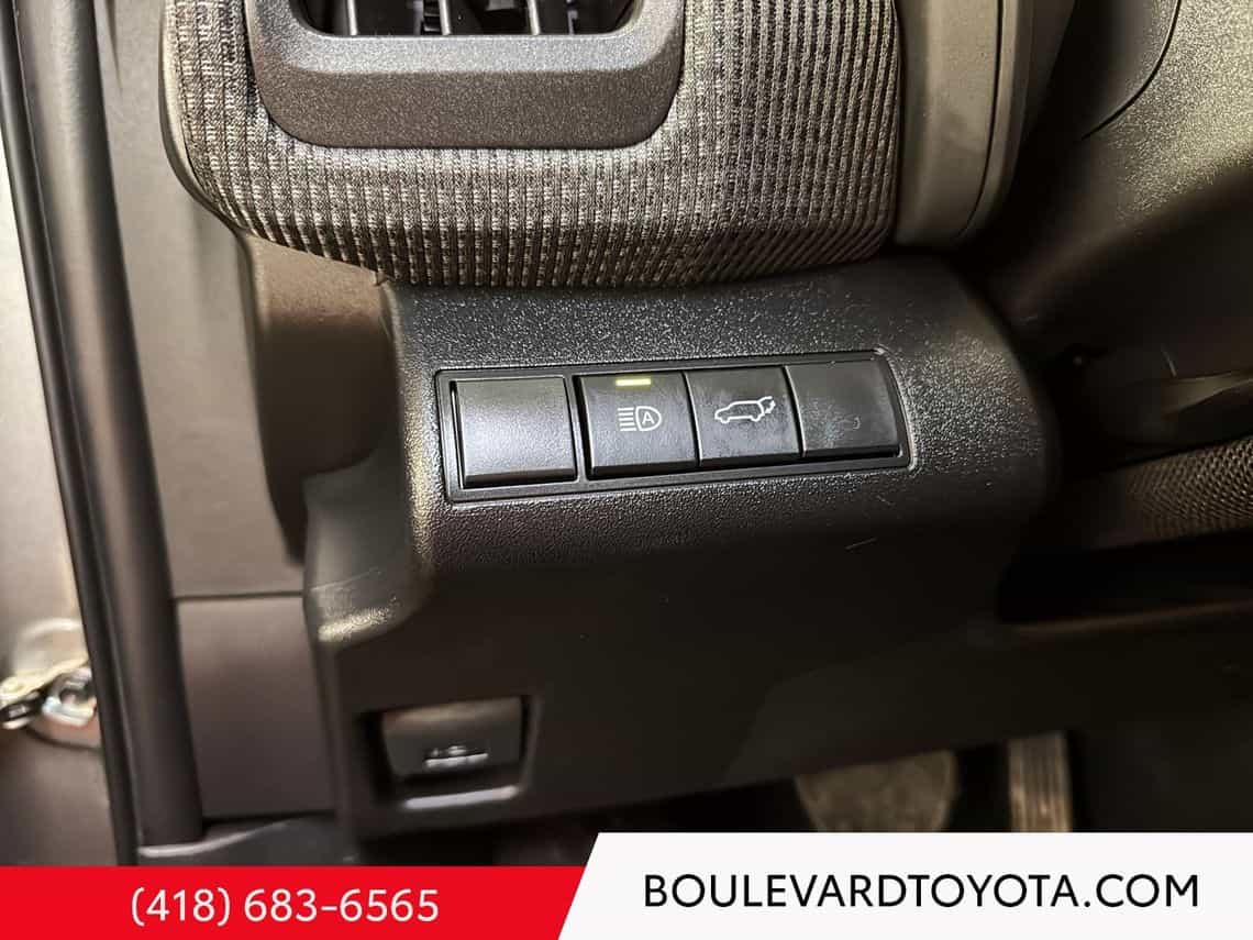 Image 23 Toyota BZ4X Xle 2023