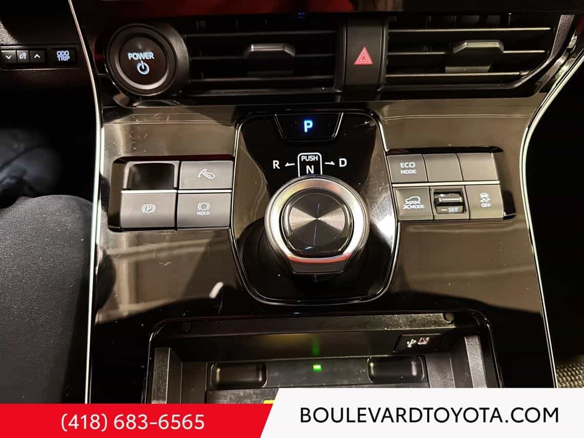 2023 Toyota BZ4X Xle - Image 28