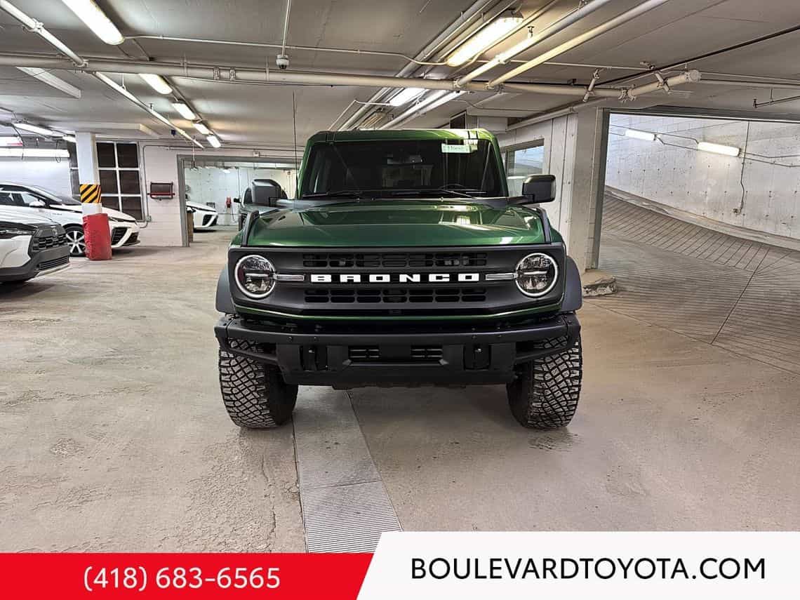 Image 3 Ford Bronco Black Diamond 2024