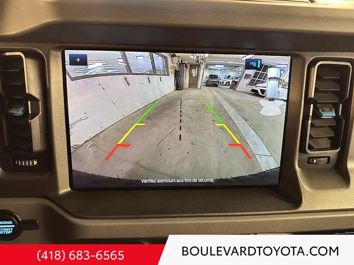 Image 8 Ford Bronco Black Diamond 2024