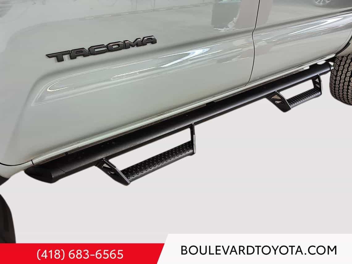 2022 Toyota Tacoma Trail - Image 20