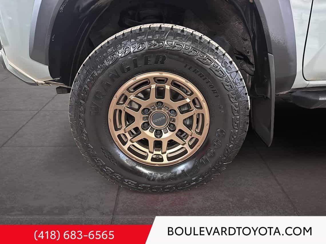 2022 Toyota Tacoma Trail - Image 22