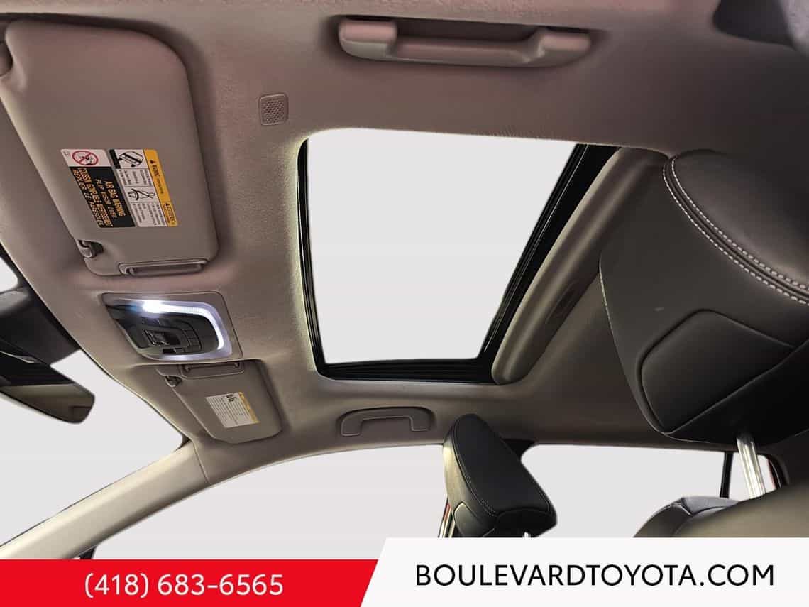 Image 15 Toyota Corolla Cross Xle 2022