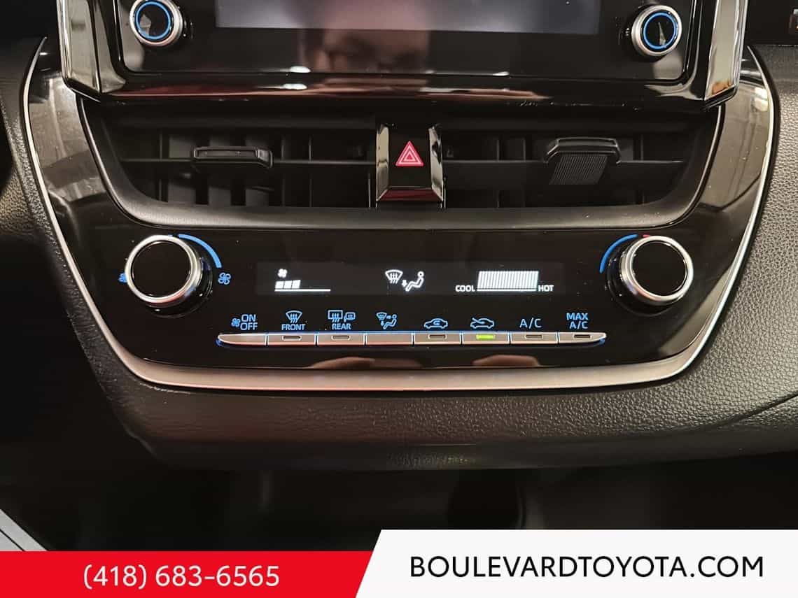 2022 Toyota Corolla L - Image 9