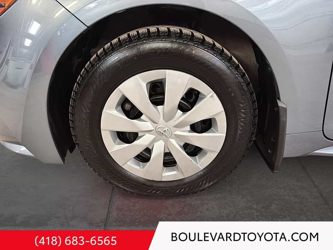 2022 Toyota Corolla L - Image 15