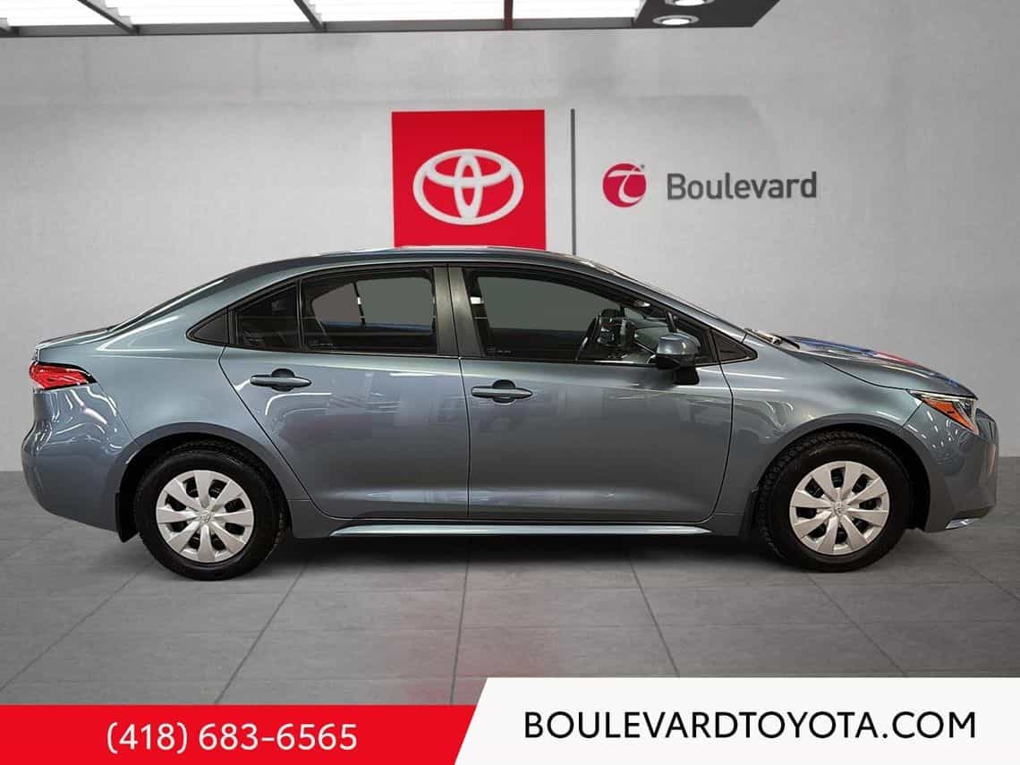 2022 Toyota Corolla L - Image 3