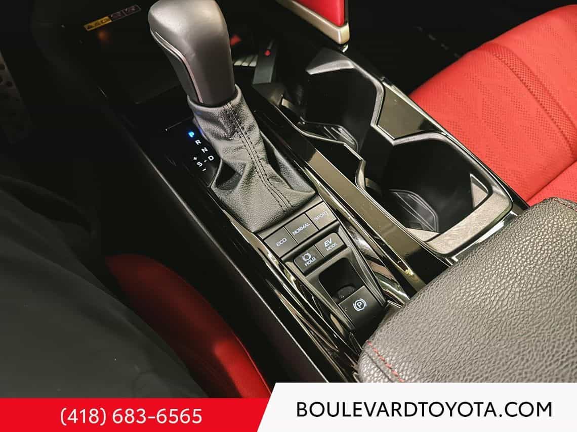 2025 Toyota Camry Xse Hybride - Image 35