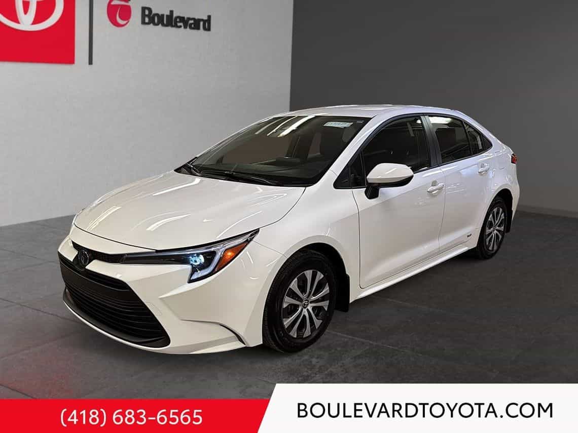 2025 Toyota Corolla LE Hybride - Image 1