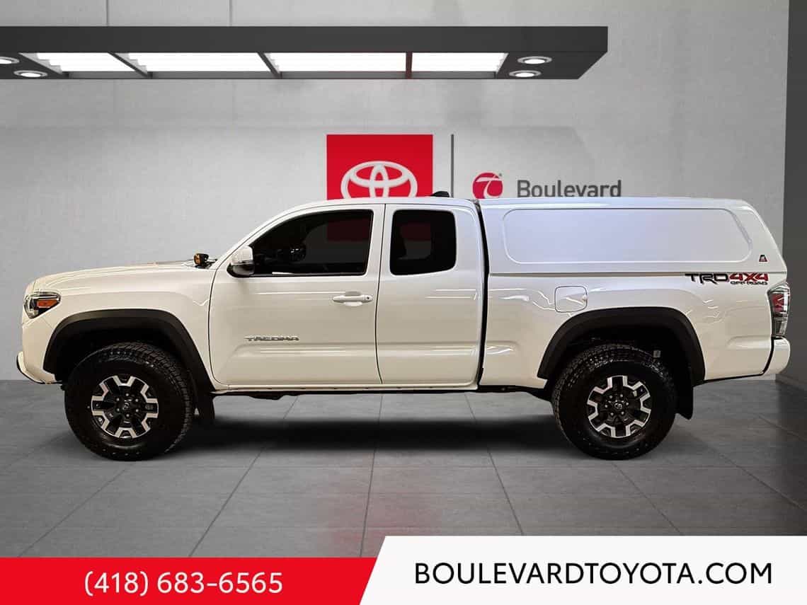 2023 Toyota Tacoma TRD Offroad - Image 24