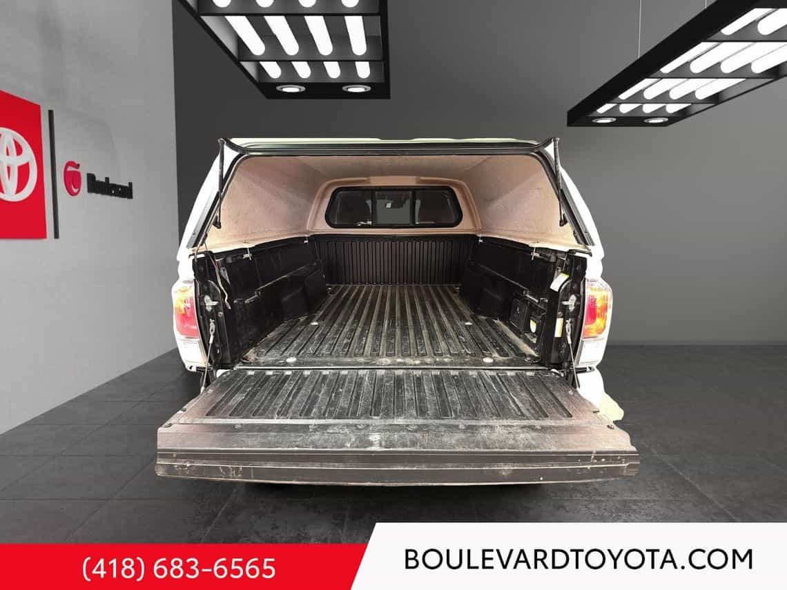 2023 Toyota Tacoma TRD Offroad - Image 26