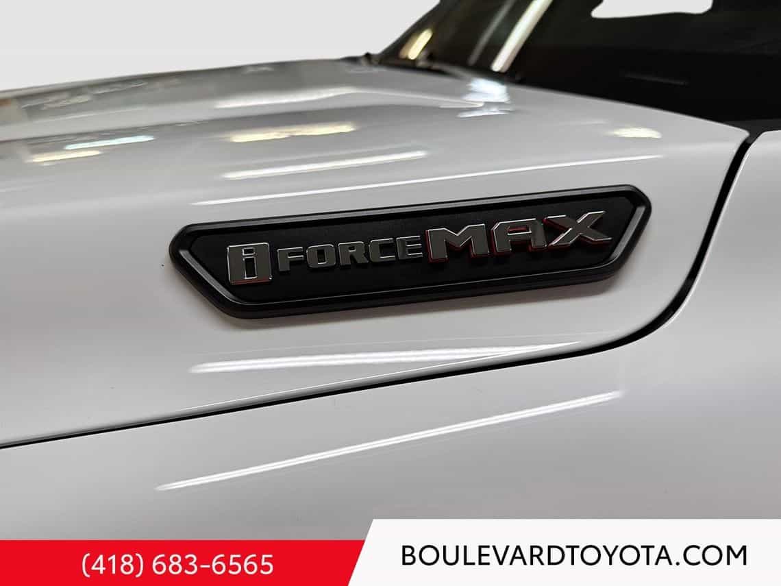 2024 Toyota Tacoma TRD Offroad Hybrid - Image 2