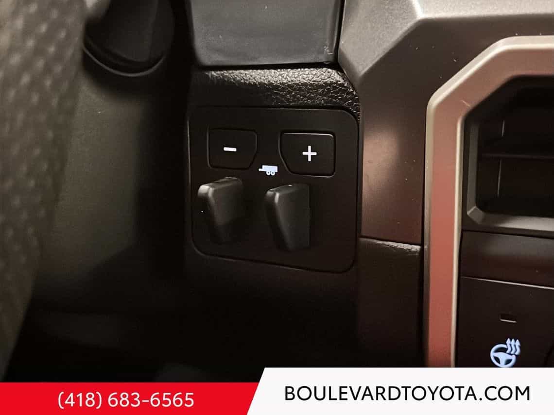 2024 Toyota Tacoma TRD Offroad Hybrid - Image 29