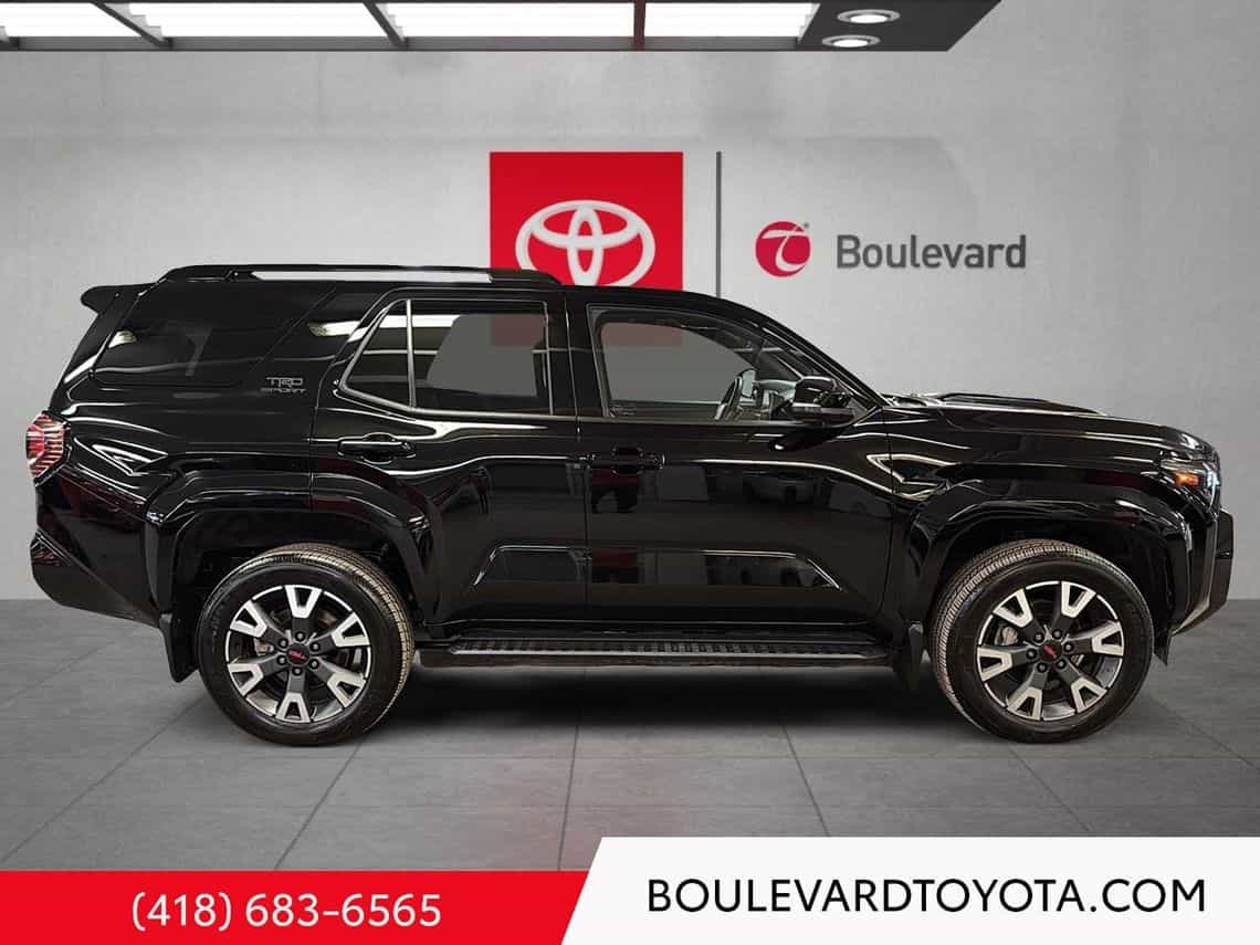 2025 Toyota 4Runner TRD Sport - Image 9