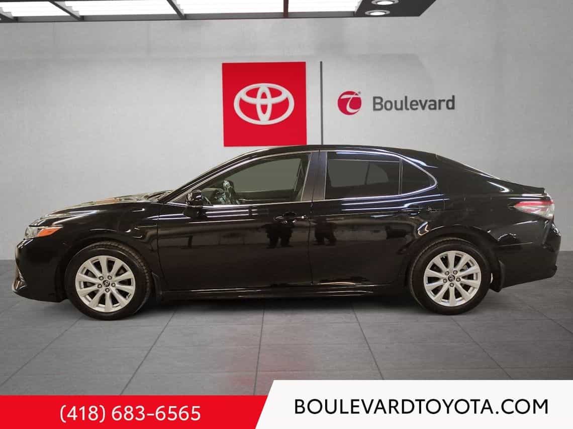 2019 Toyota Camry Se - Image 7