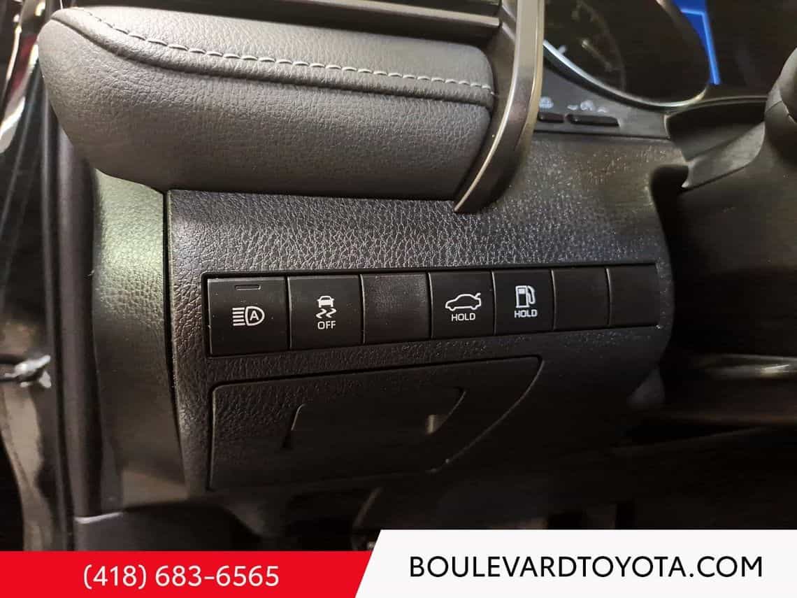 2019 Toyota Camry Se - Image 14