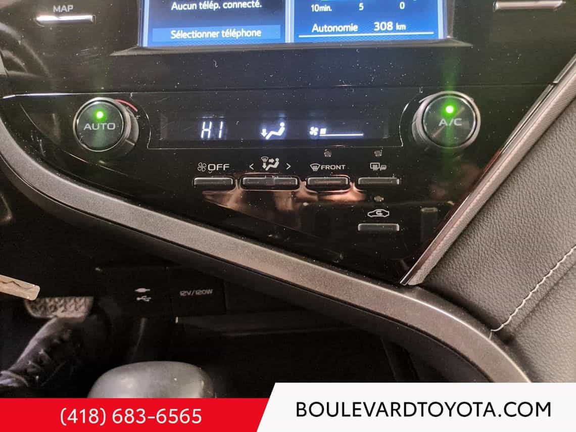 2019 Toyota Camry Se - Image 16