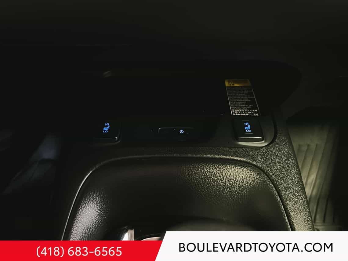 2020 Toyota Corolla Le - Image 34