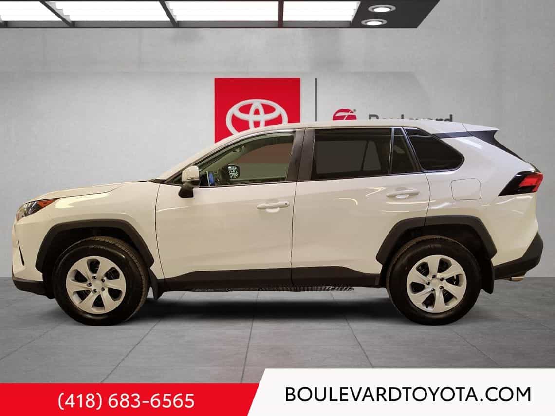 Image 7 Toyota Rav4 Le 2024