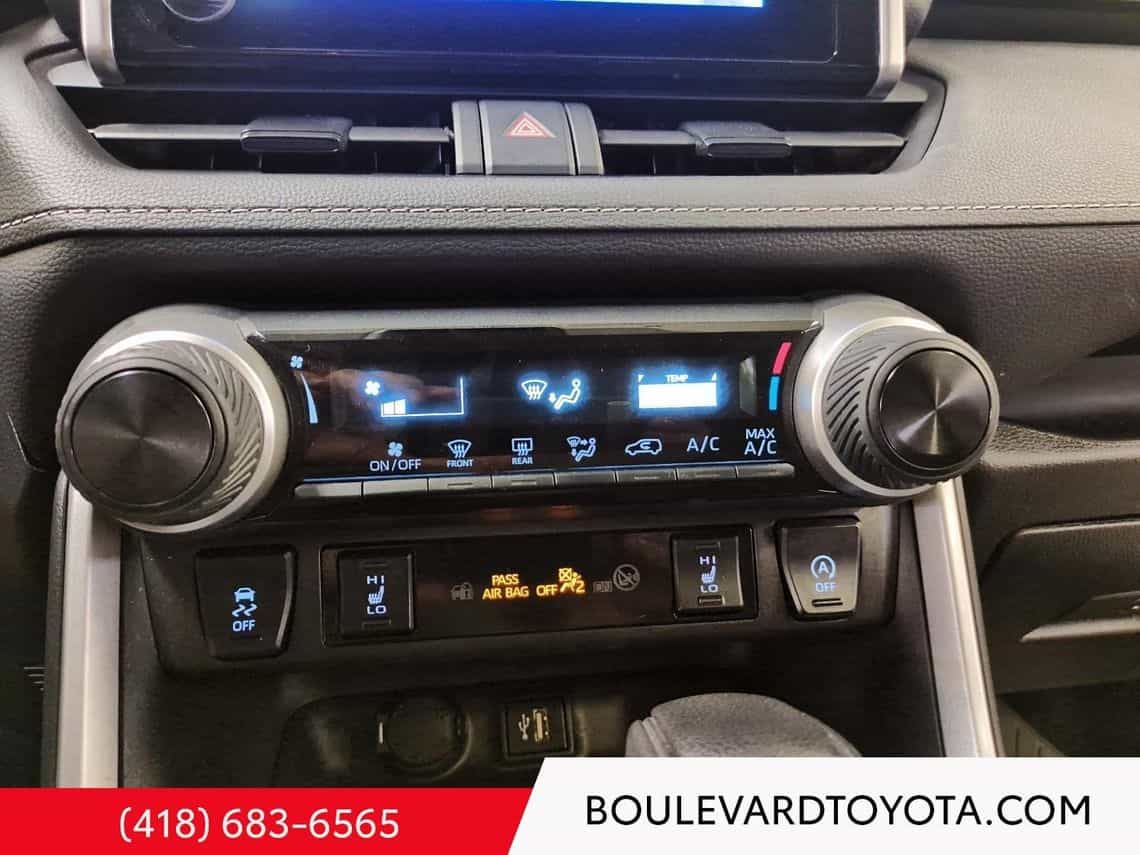 Image 15 Toyota Rav4 Le 2024