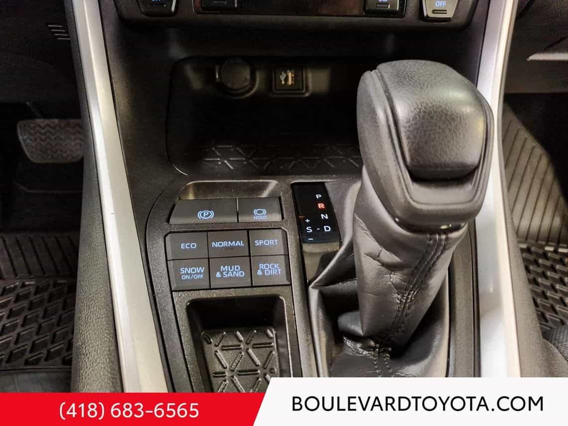 Image 17 Toyota Rav4 Le 2024