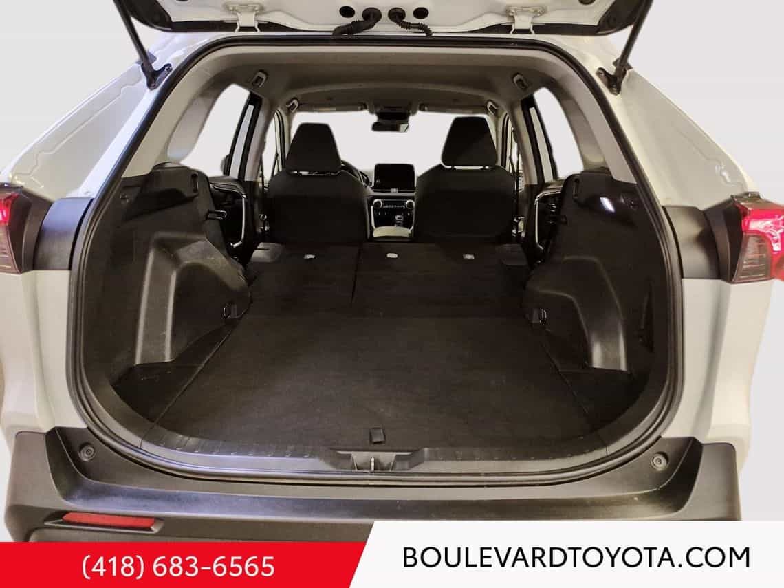 Image 22 Toyota Rav4 Le 2024